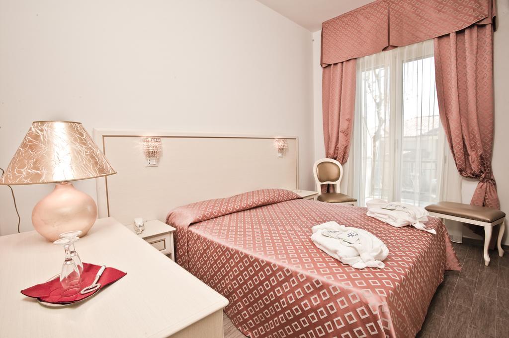 Hotel Nordic Bellaria-Igea Marina Zimmer foto